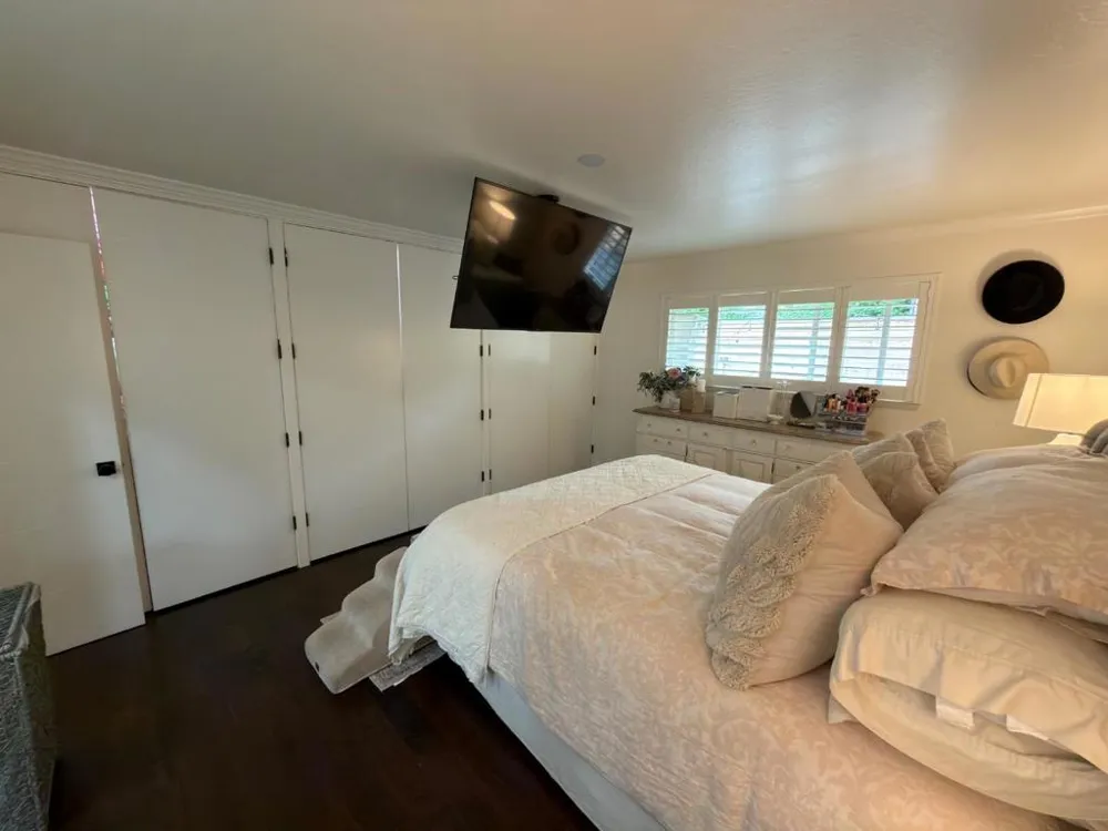 1268 La Mirada Drive Salinas, CA 93901