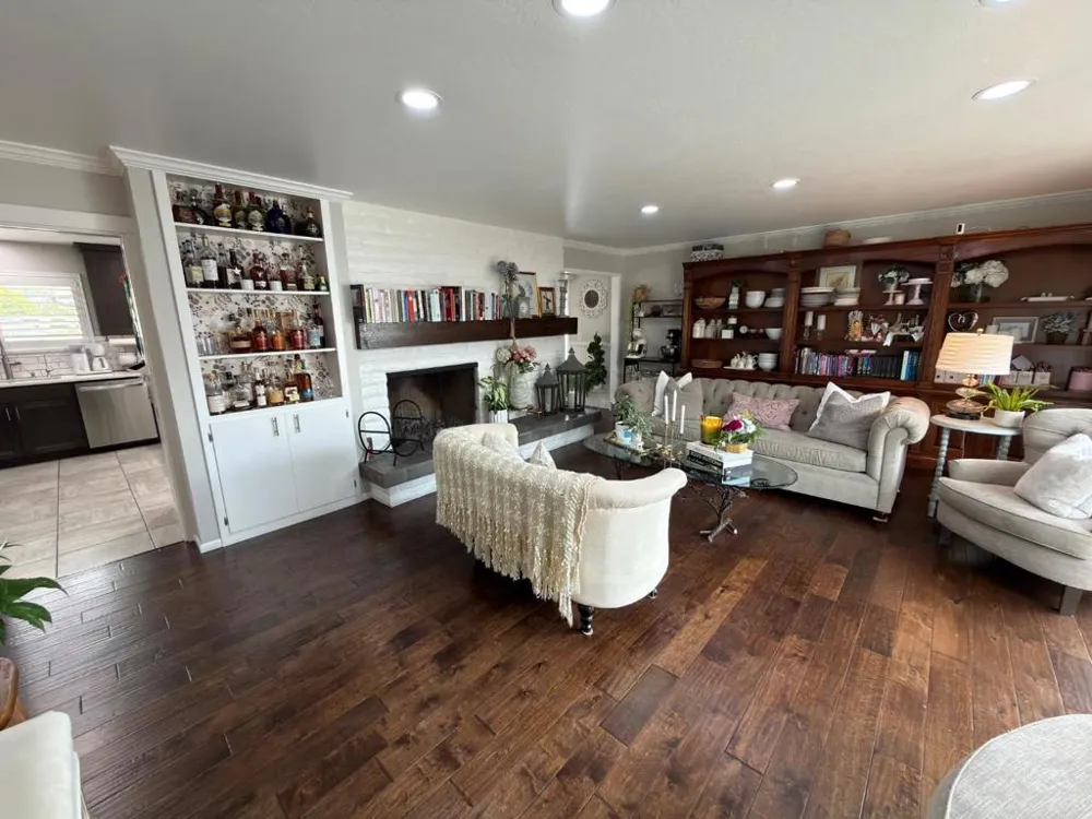 1268 La Mirada Drive Salinas, CA 93901