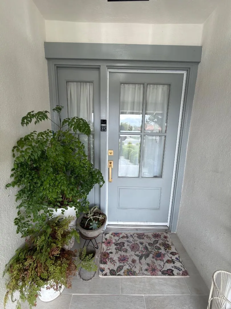 1268 La Mirada Drive Salinas, CA 93901
