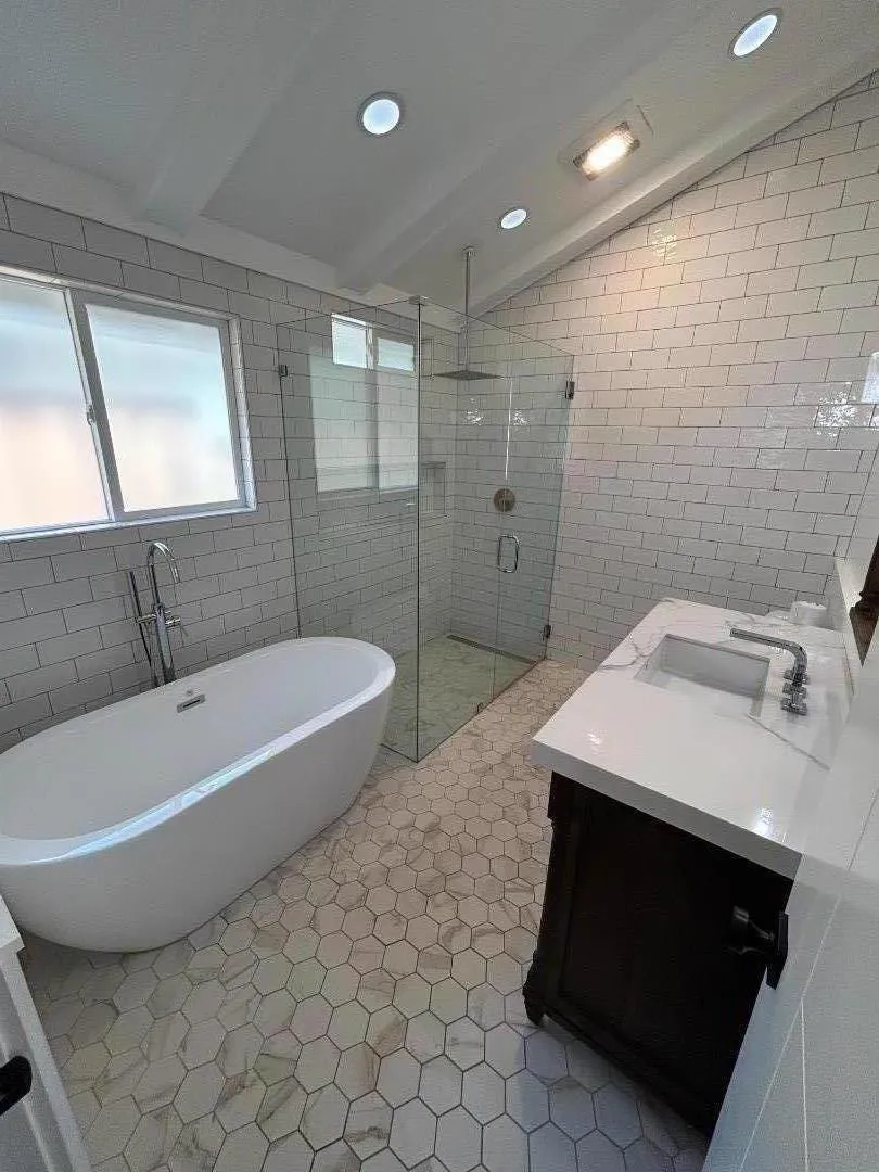 1268 La Mirada Drive Salinas, CA 93901