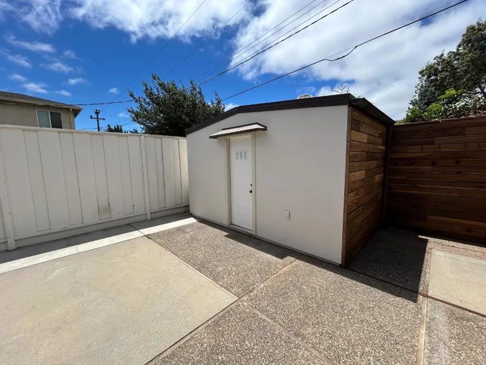 1268 La Mirada Drive Salinas, CA 93901