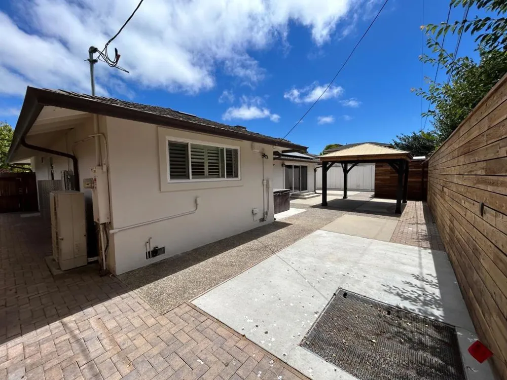 1268 La Mirada Drive Salinas, CA 93901