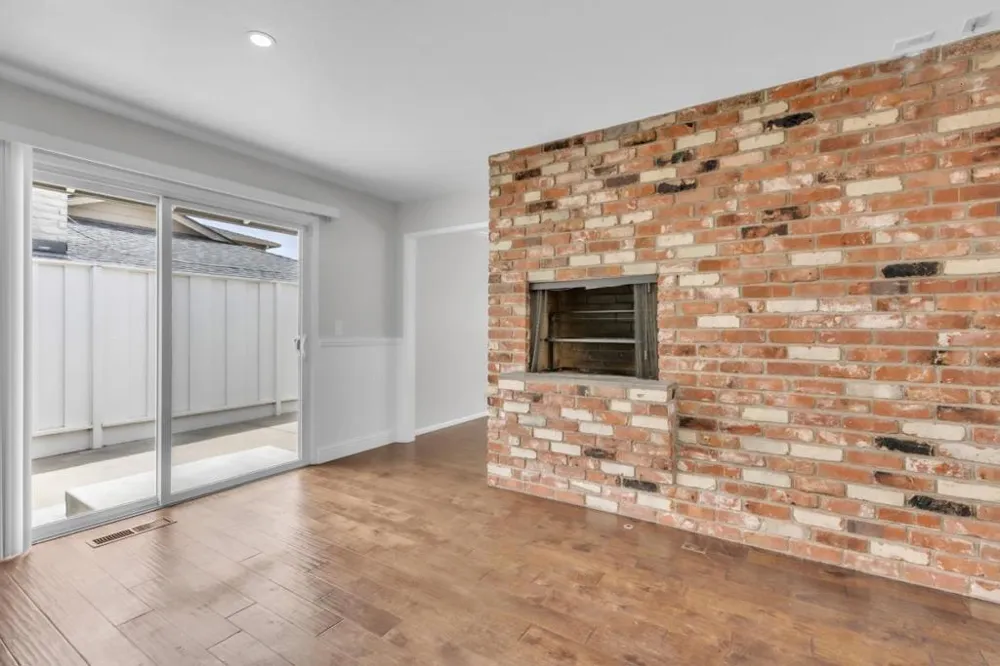 1268 La Mirada Drive Salinas, CA 93901