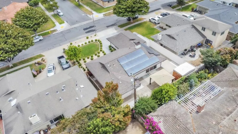 1268 La Mirada Drive Salinas, CA 93901