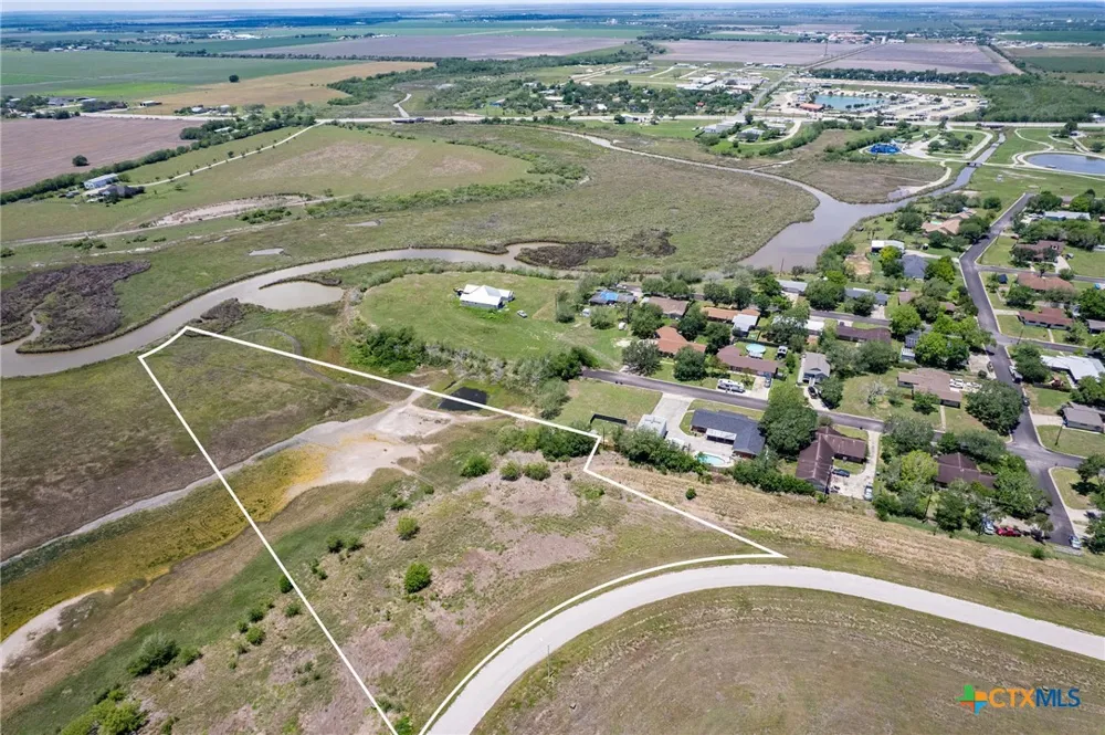 1 Redfish Retreat Drive Port Lavaca, TX 77979