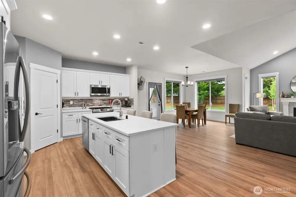 32 Coyote Road Montesano, WA 98563
