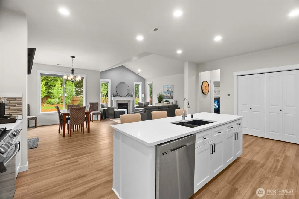 32 Coyote Road Montesano, WA 98563