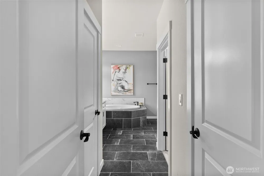 32 Coyote Road Montesano, WA 98563