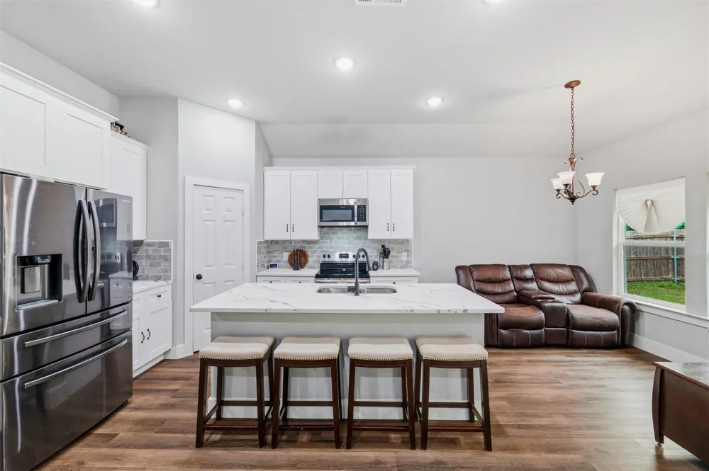 203 Pioneer Drive Keene, TX 76059