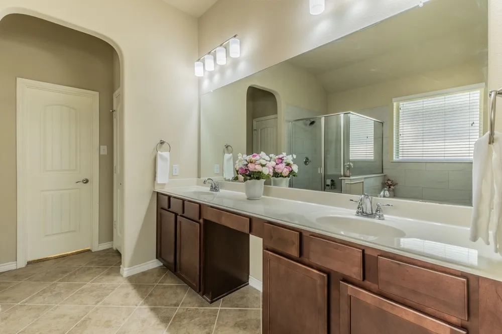 620 Caudle Lane Savannah, TX 76227