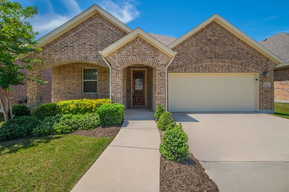 620 Caudle Lane Savannah, TX 76227