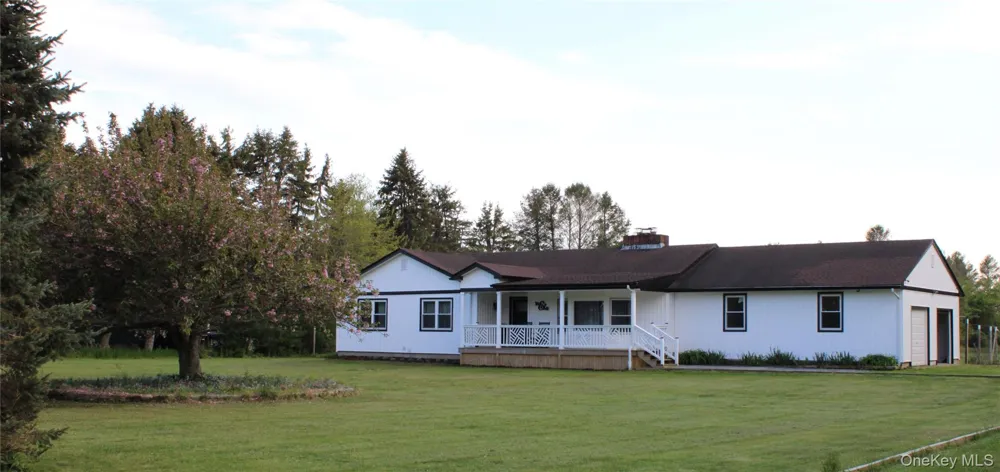 3715 Hortons Lane Southold, NY 11971