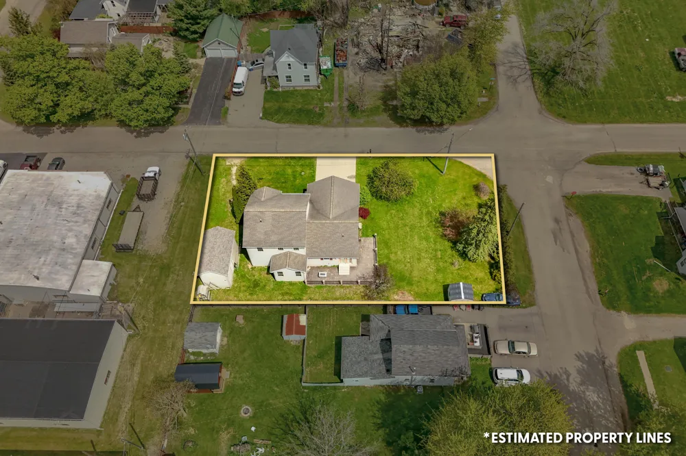 9049 Hamilton Street Pittsford, MI 49271