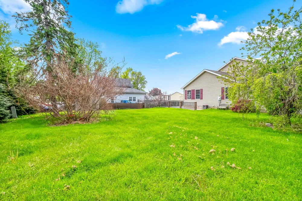 9049 Hamilton Street Pittsford, MI 49271