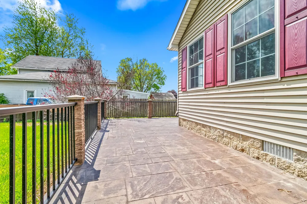 9049 Hamilton Street Pittsford, MI 49271