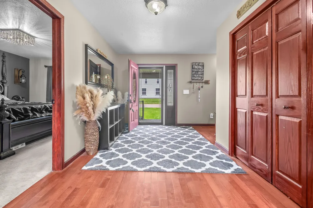 9049 Hamilton Street Pittsford, MI 49271