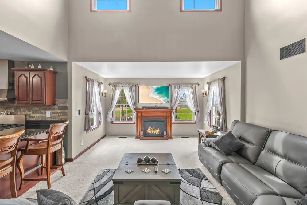 9049 Hamilton Street Pittsford, MI 49271