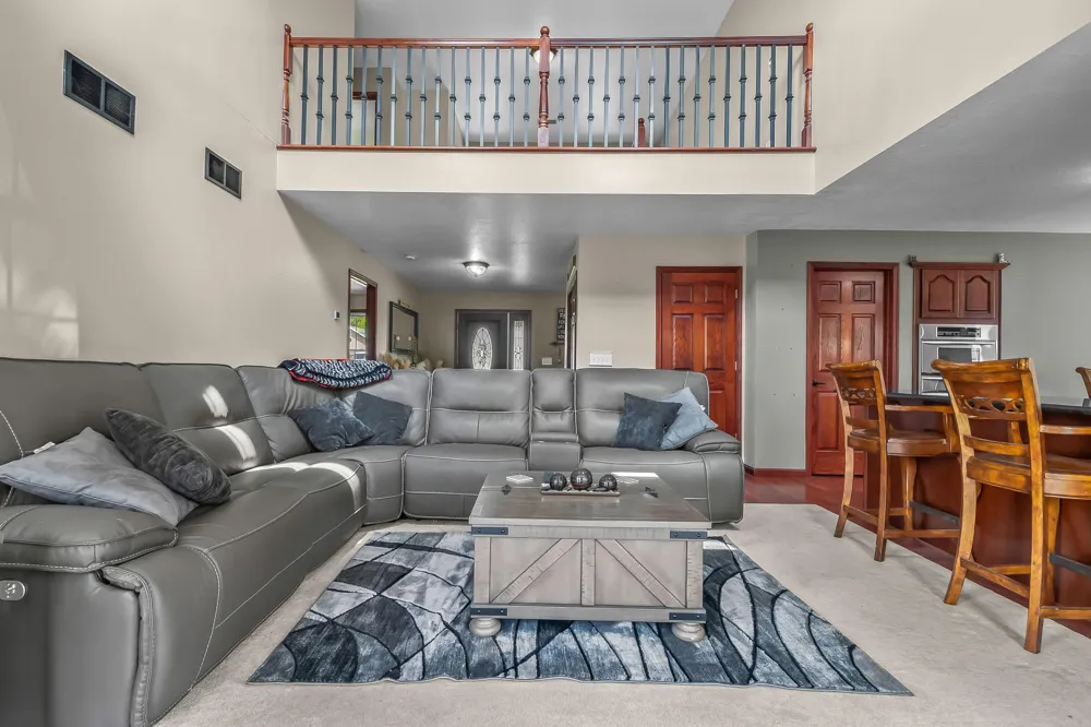 9049 Hamilton Street Pittsford, MI 49271