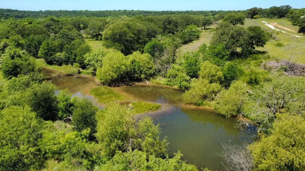 2041 FM933 Aquilla, TX 76622