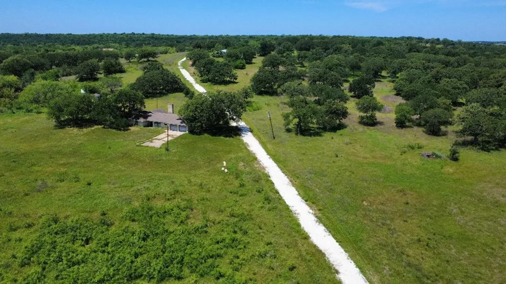 2041 FM933 Aquilla, TX 76622