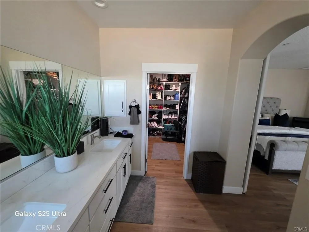 24236 CAHUILLA ROAD Apple Valley, CA 92307