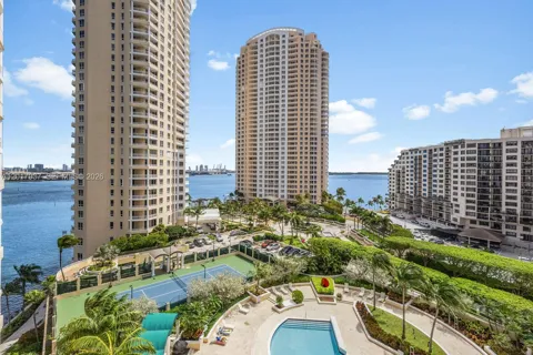 888 Brickell Key Dr #1207