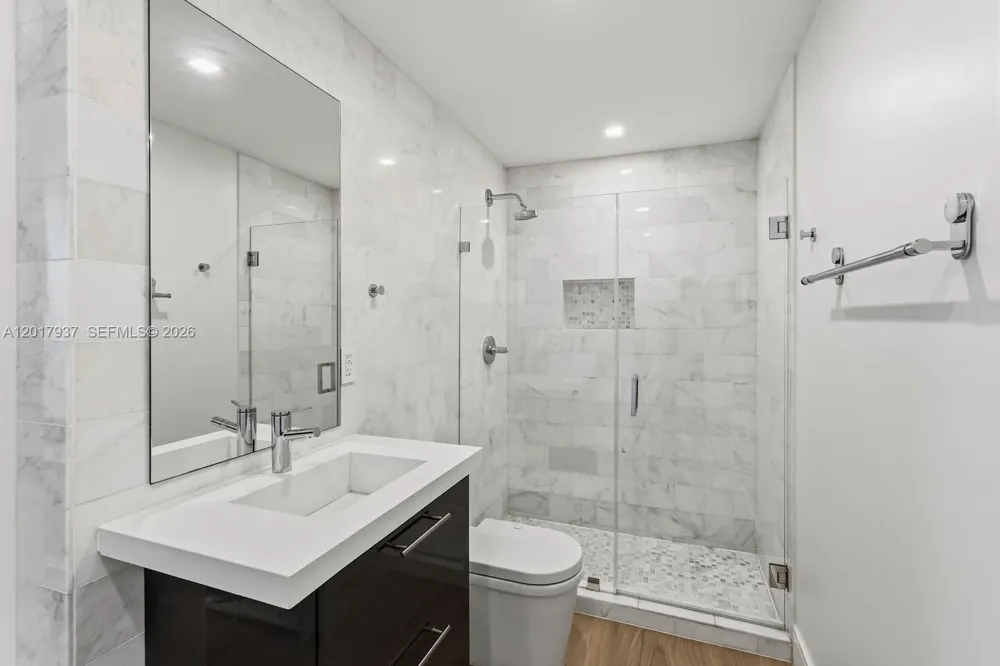 888 Brickell Key Dr #1207 Miami, FL 33131