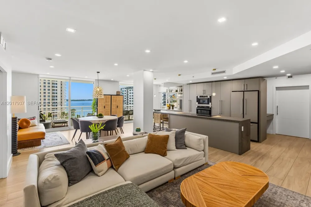 888 Brickell Key Dr #1207 Miami, FL 33131