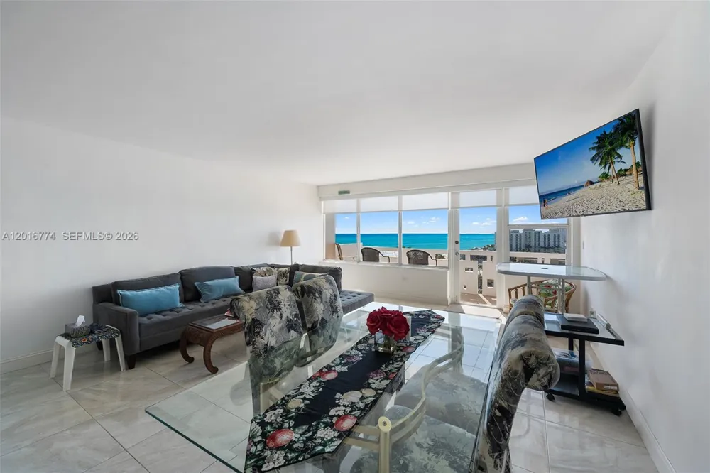 3111 Ocean Dr #1110 Hollywood, FL 33019