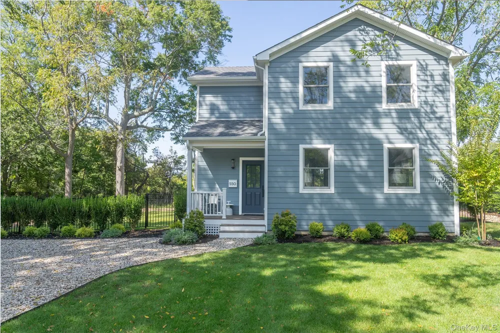 550 Madison Avenue Greenport, NY 11944