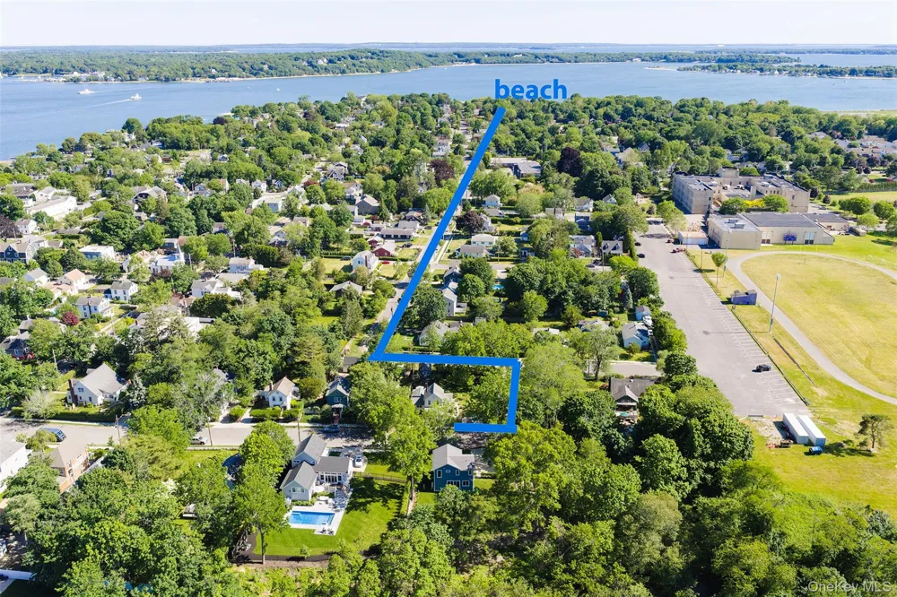 550 Madison Avenue Greenport, NY 11944