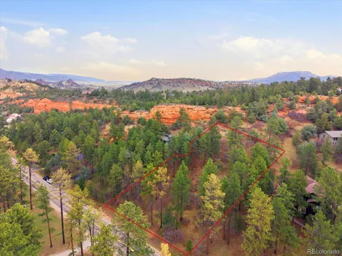 4885 Red Rock Drive