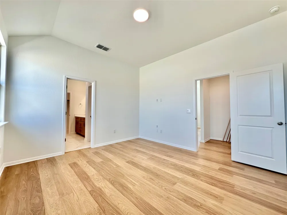 6151 Marsh Lane Buda, TX 78610