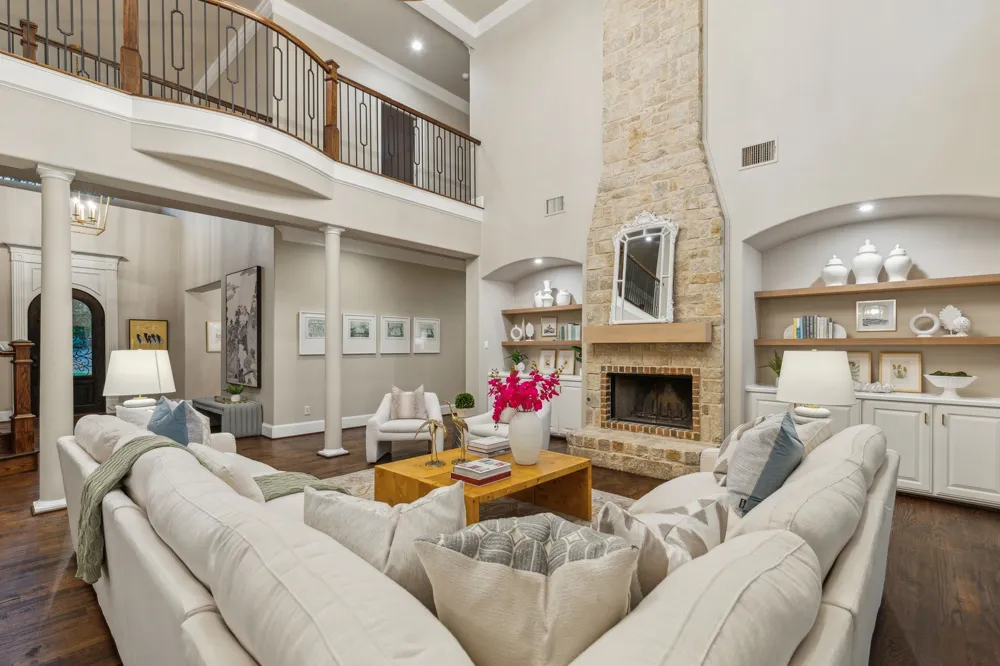 549 Round Hollow Lane Southlake, TX 76092