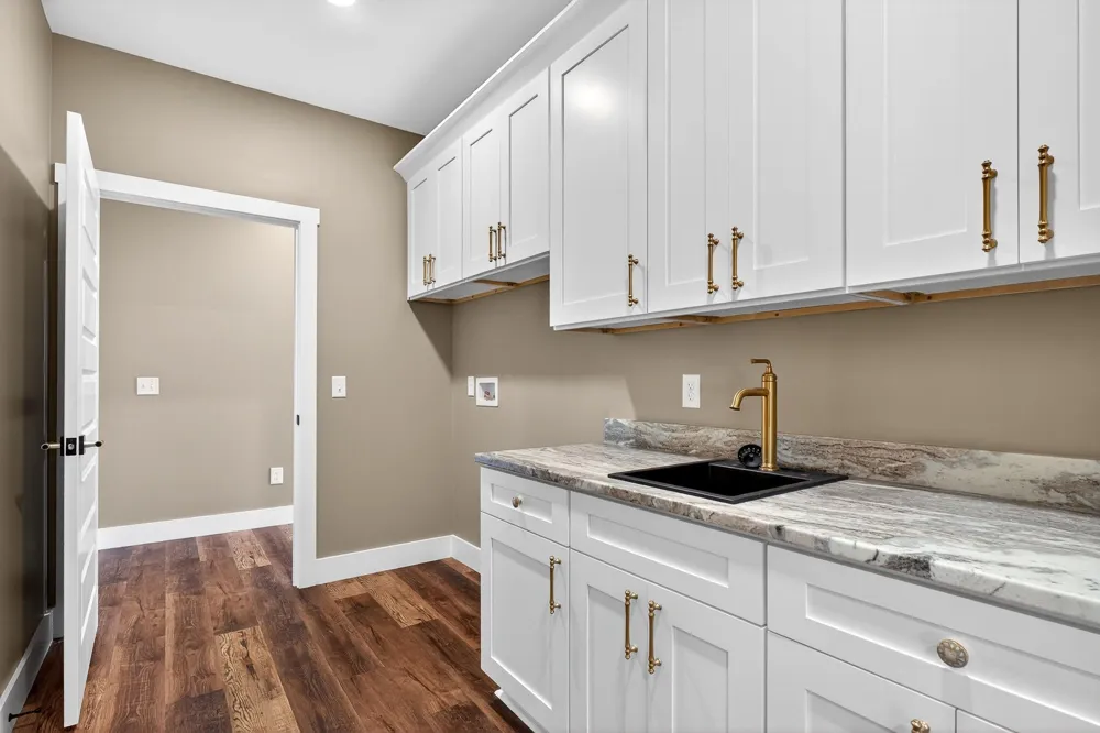 123 Cattlemans Dr Sparta, TN 38583