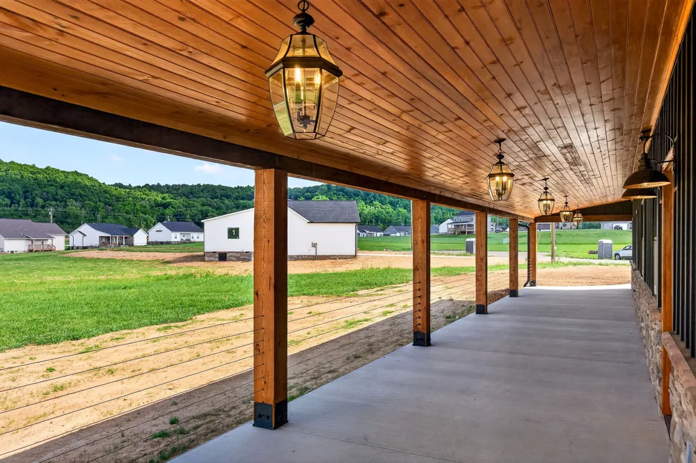 123 Cattlemans Dr Sparta, TN 38583