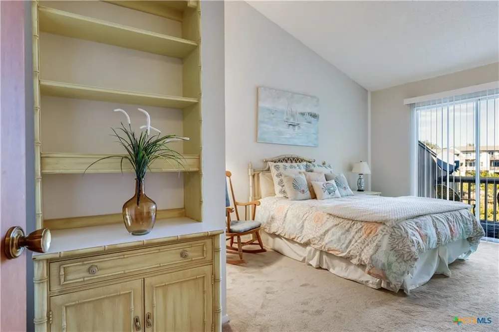 133 Comanche Point Point Venture, TX 78645