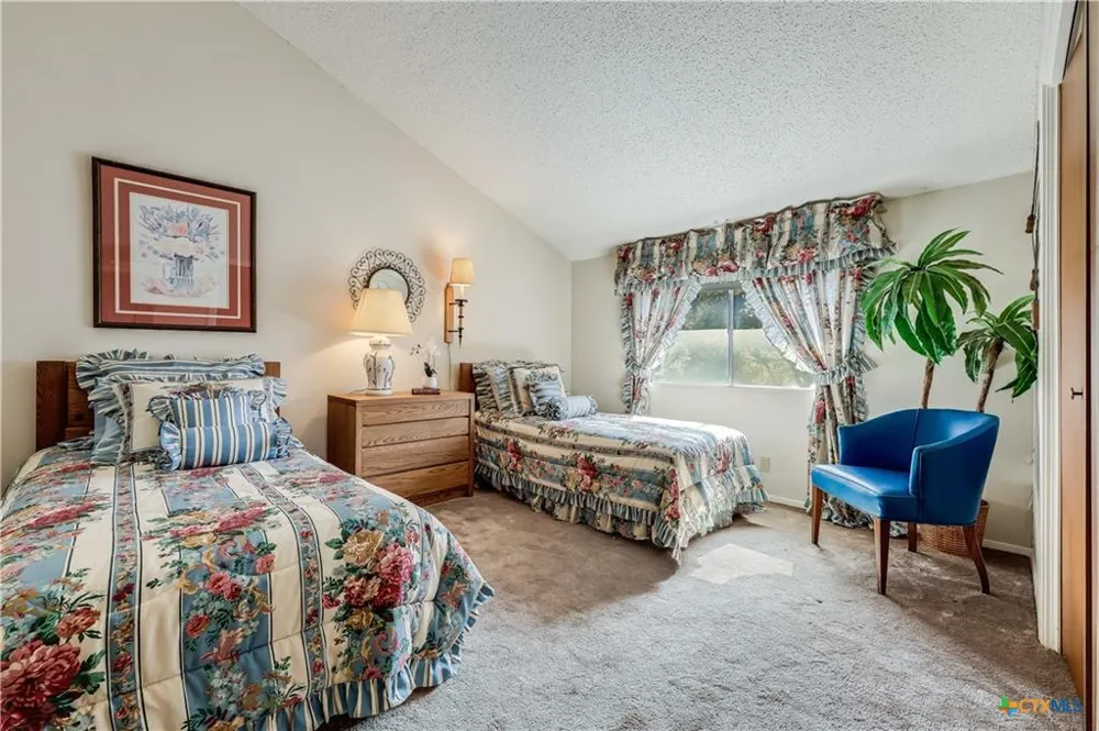 133 Comanche Point Point Venture, TX 78645