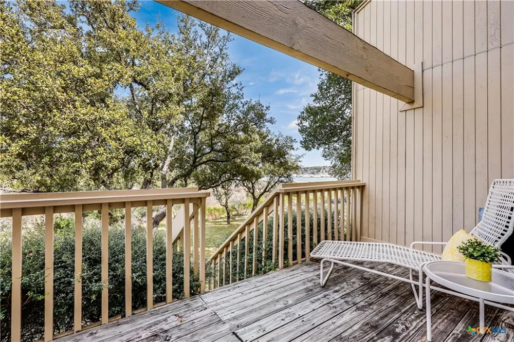 133 Comanche Point Point Venture, TX 78645
