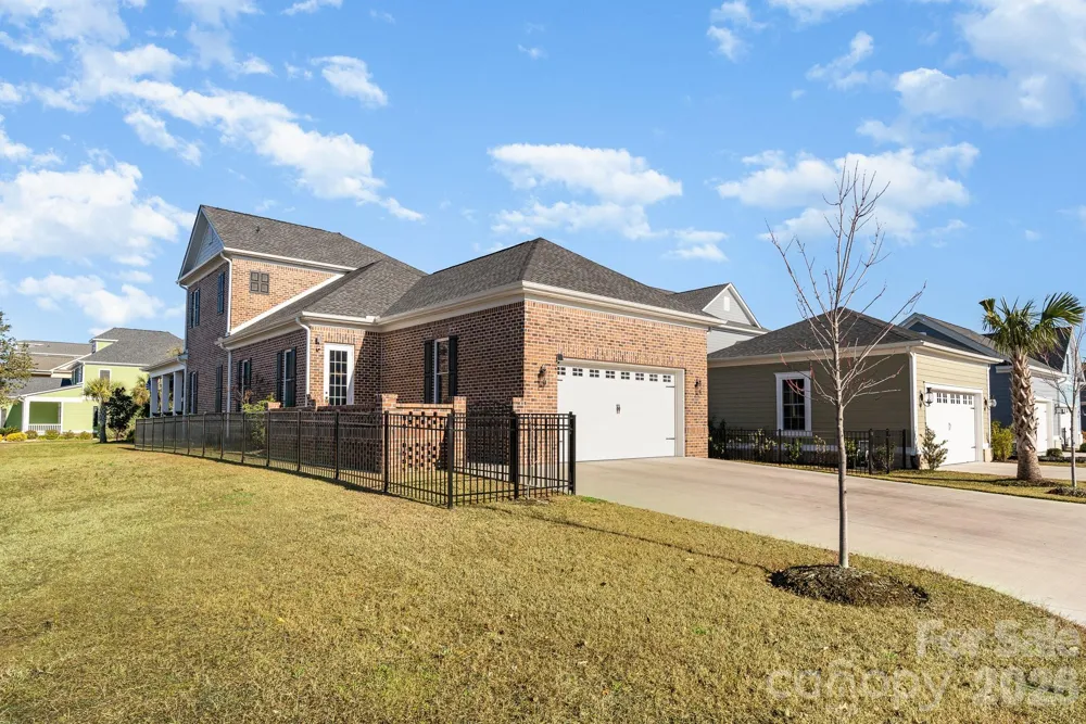 752 Crystal Water Way Myrtle Beach, SC 29579