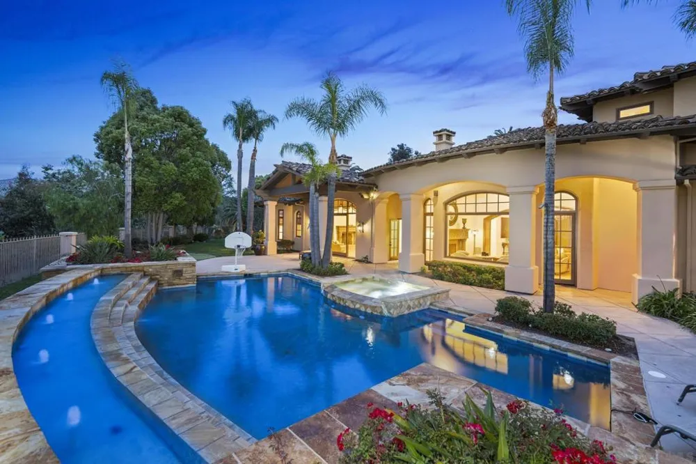 4690 Rancho Del Mar Trl San Diego, CA 92130