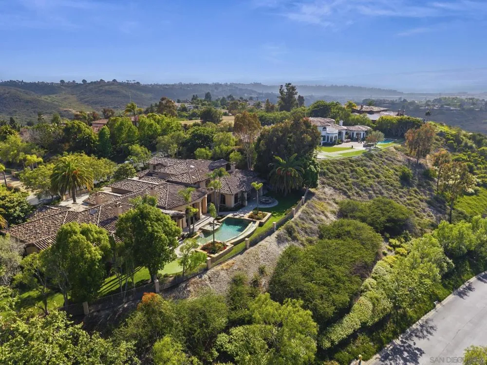 4690 Rancho Del Mar Trl San Diego, CA 92130