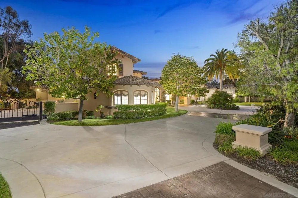 4690 Rancho Del Mar Trl San Diego, CA 92130