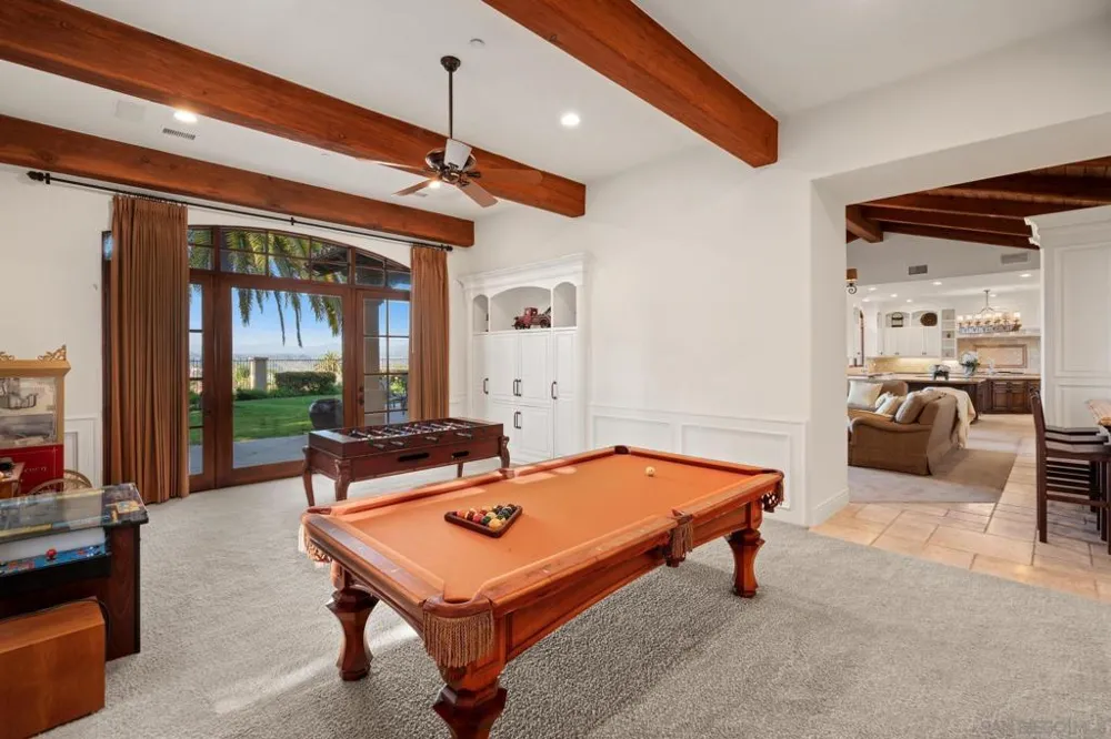 4690 Rancho Del Mar Trl San Diego, CA 92130