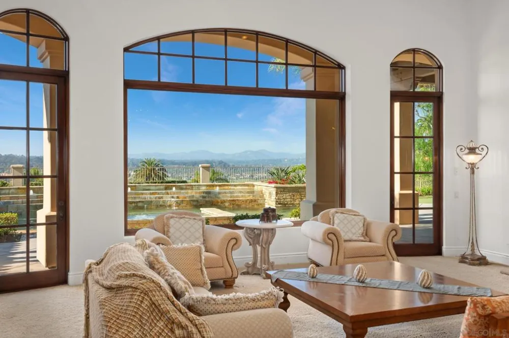 4690 Rancho Del Mar Trl San Diego, CA 92130