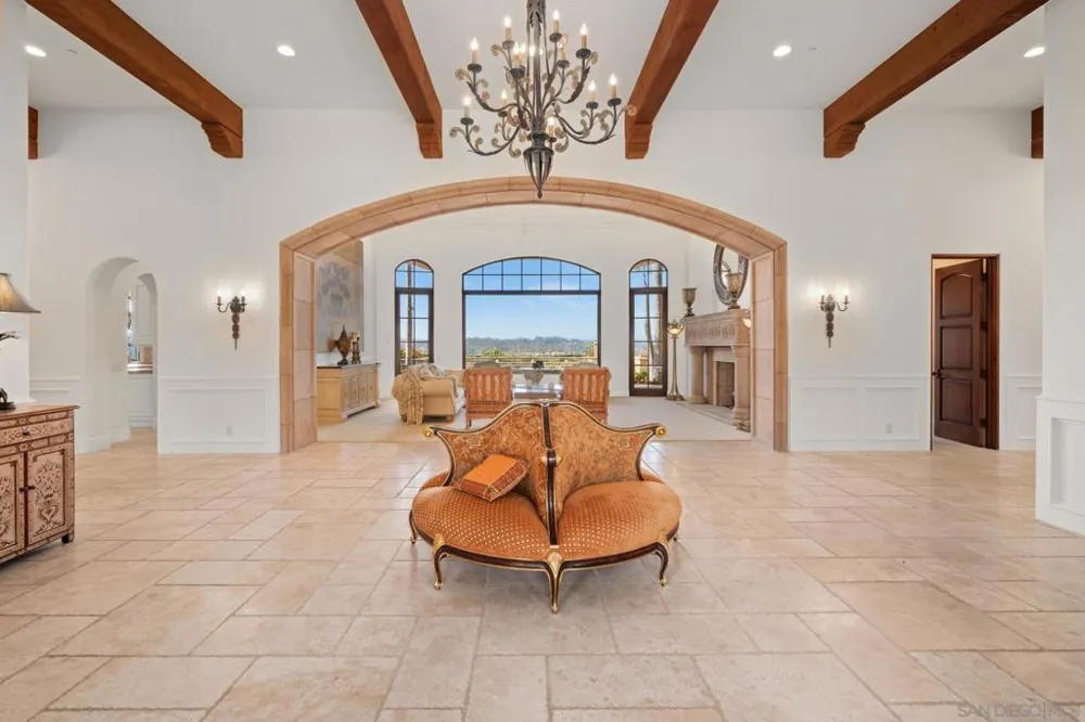 4690 Rancho Del Mar Trl San Diego, CA 92130
