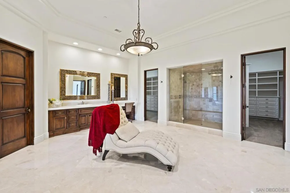 4690 Rancho Del Mar Trl San Diego, CA 92130