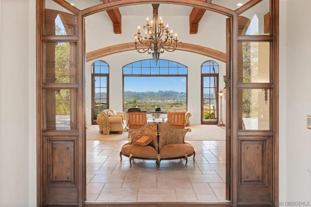 4690 Rancho Del Mar Trl San Diego, CA 92130