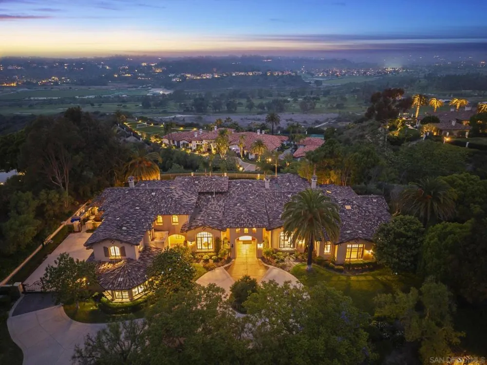 4690 Rancho Del Mar Trl San Diego, CA 92130