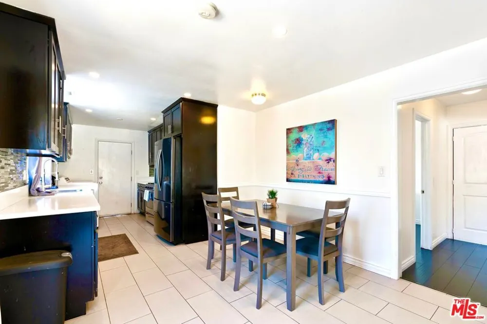 328 E Plymouth Street Inglewood, CA 90302